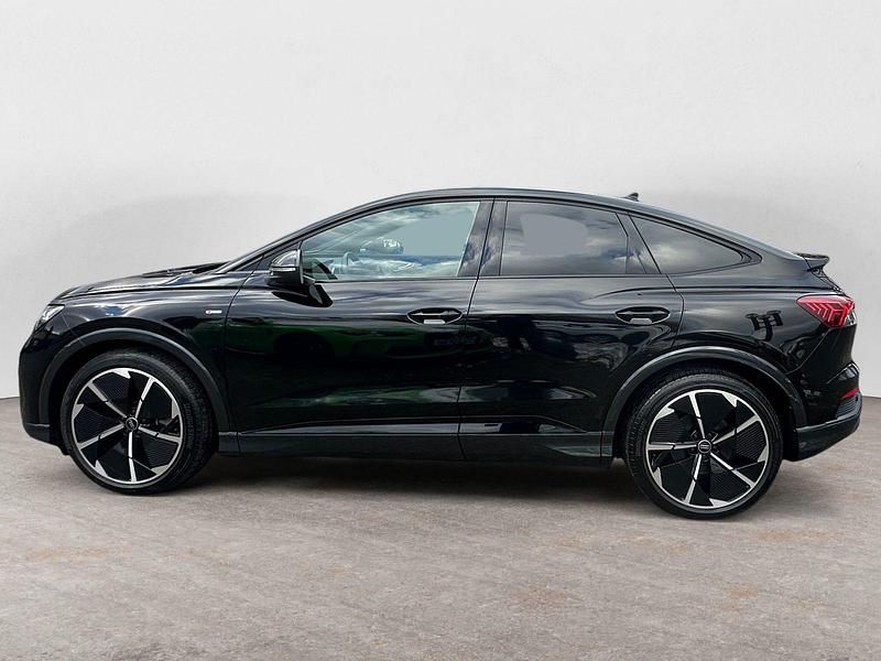 Gebraucht Audi Q4 Sportback e-tron S-Line 150 kW (204 PS) 2023 Mythosschwarz metallic SUV