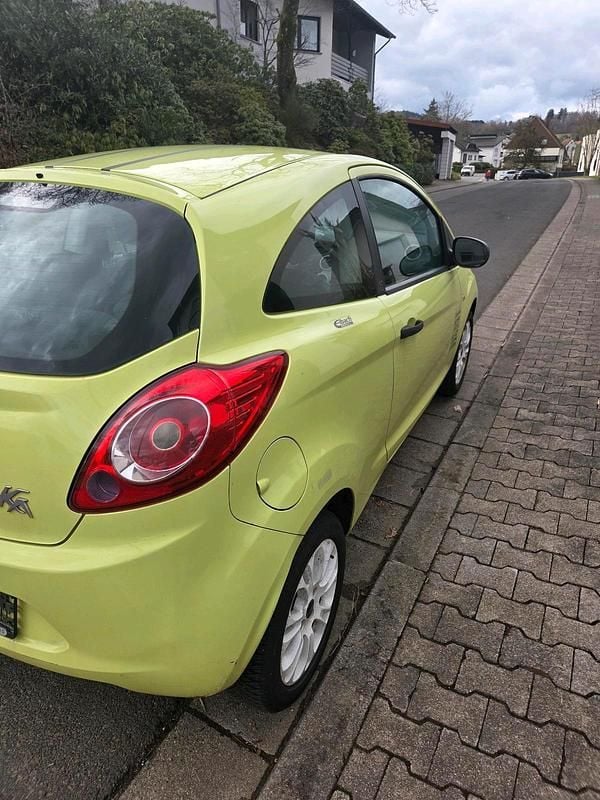 Gebraucht Ford Ka 69 PS (50 kW) 2009 Gelb Kleinwagen
