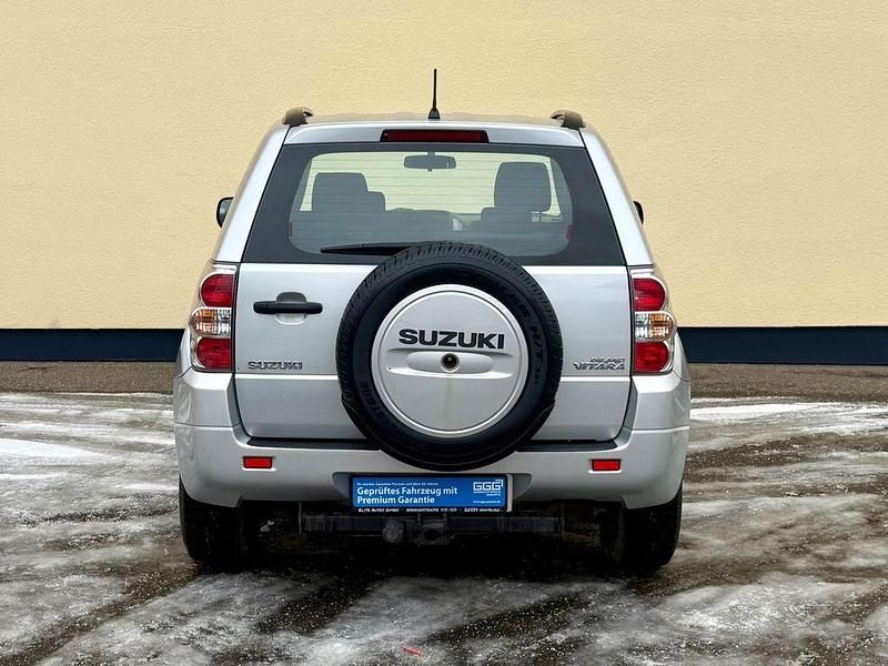 Gebraucht Suzuki Grand Vitara Comfort 106 PS (77 kW) 2007 Silber SUV