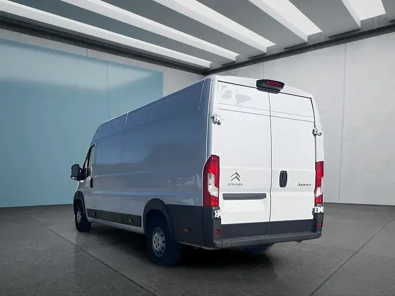 Gebraucht Citroën Jumper 165 PS (121 kW) 2024 Weiß Van / Kleinbus