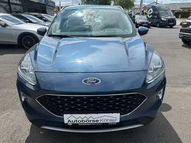 Gebraucht Ford Kuga Cool & Connect 152 PS (111 kW) 2022 Chromablau SUV