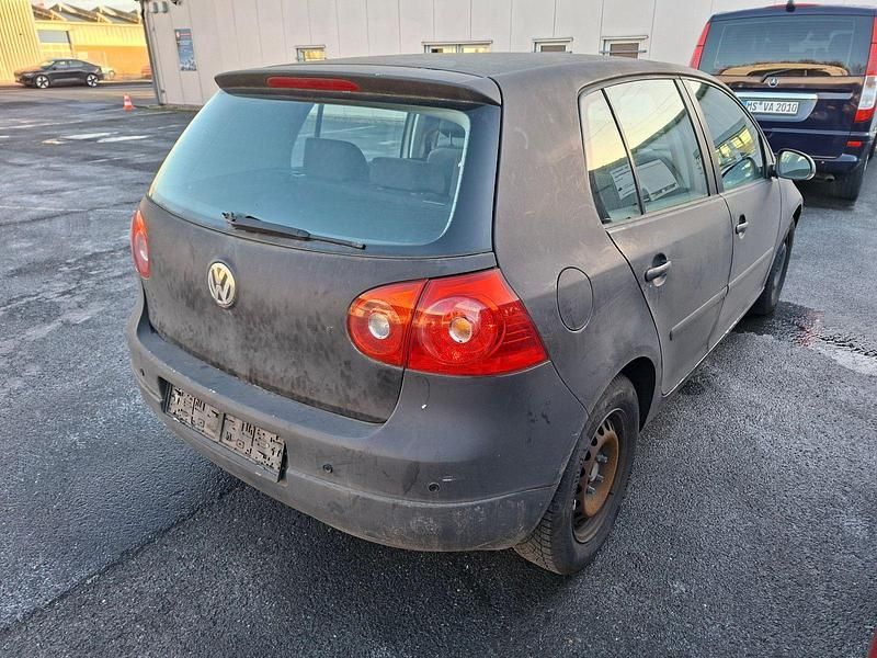 Gebraucht VW Golf IV 75 PS (55 kW) 2004 Grau Limousine