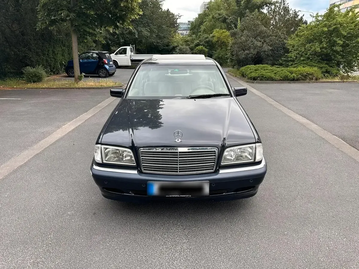Gebraucht Mercedes C240 Elegance 170 PS (125 kW) 1999 Blau Limousine
