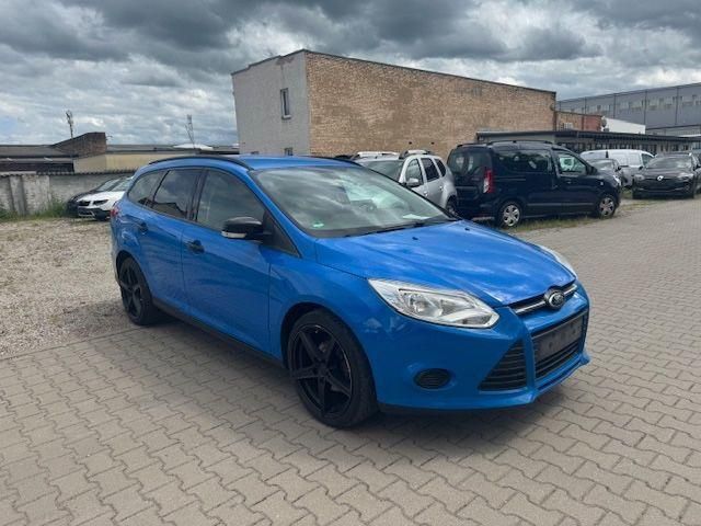 Usata Ford Focus 116 CV (85 kW) 2012 Blu Station wagon