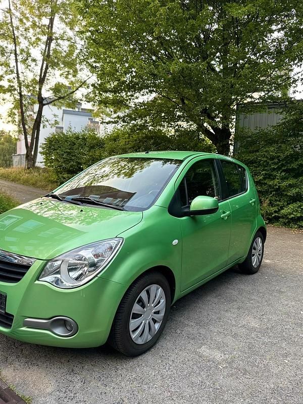 Grün Gebraucht 2009 Opel Agila Kleinwagen | 2.400 € (Guter Preis) - Bild 1/4