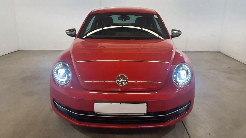 Gebraucht VW Beetle 160 PS (117 kW) 2013 Rot Kleinwagen