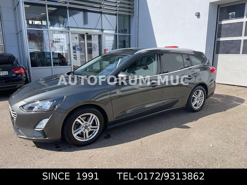 Gebraucht Ford Focus Cool & Connect 120 PS (88 kW) 2020 Grau Kombi