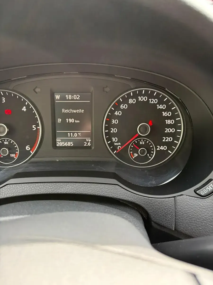 Brugt VW Sharan 140 HK (102 kW) 2013 MPV