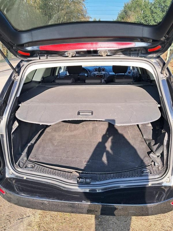 Gebraucht Ford Mondeo 145 PS (106 kW) 2008 Schwarz Kombi