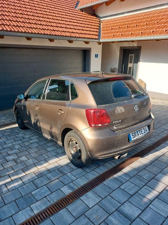 Gebraucht VW Polo 90 PS (66 kW) 2013 Braun Kleinwagen