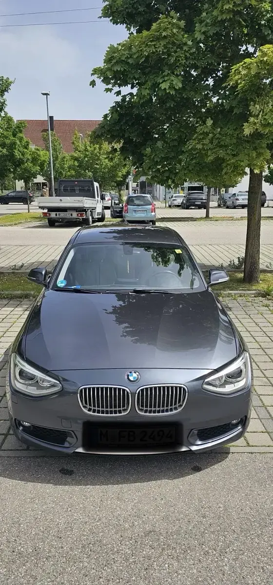 Gebraucht BMW 116 136 PS (100 kW) 2011 Grau Kleinwagen