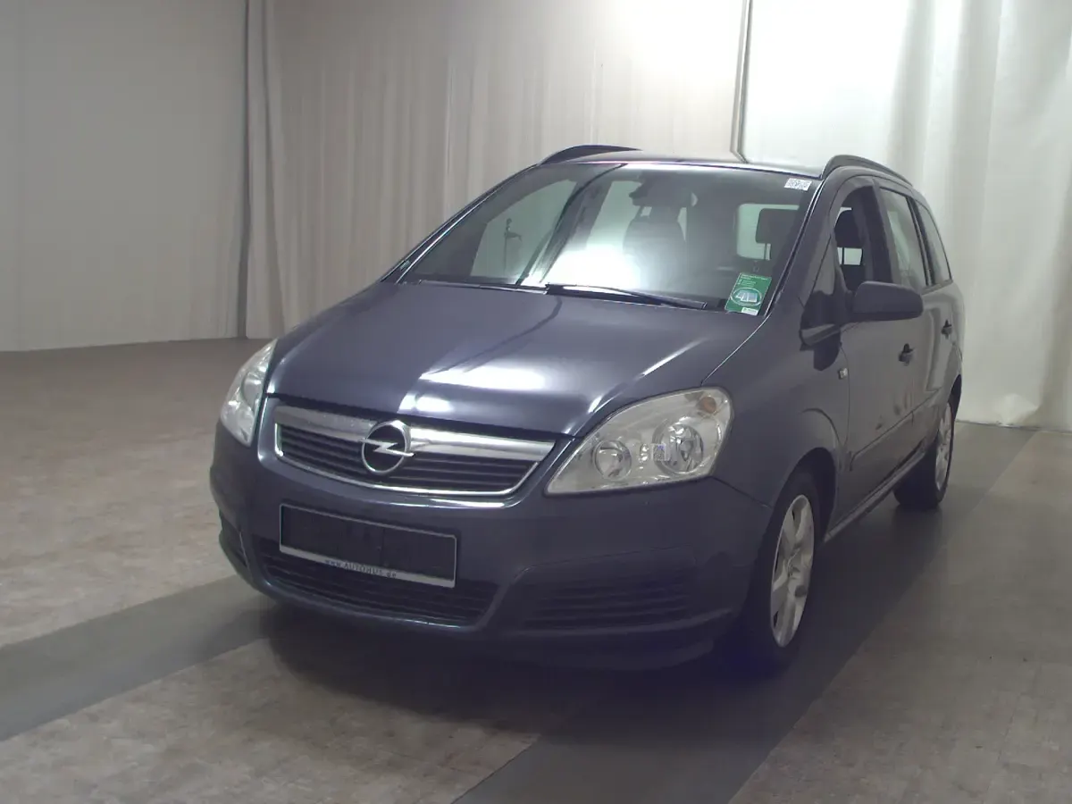 Gebraucht Opel Zafira Edition 105 PS (77 kW) 2008 Metro metallic Van / Kleinbus
