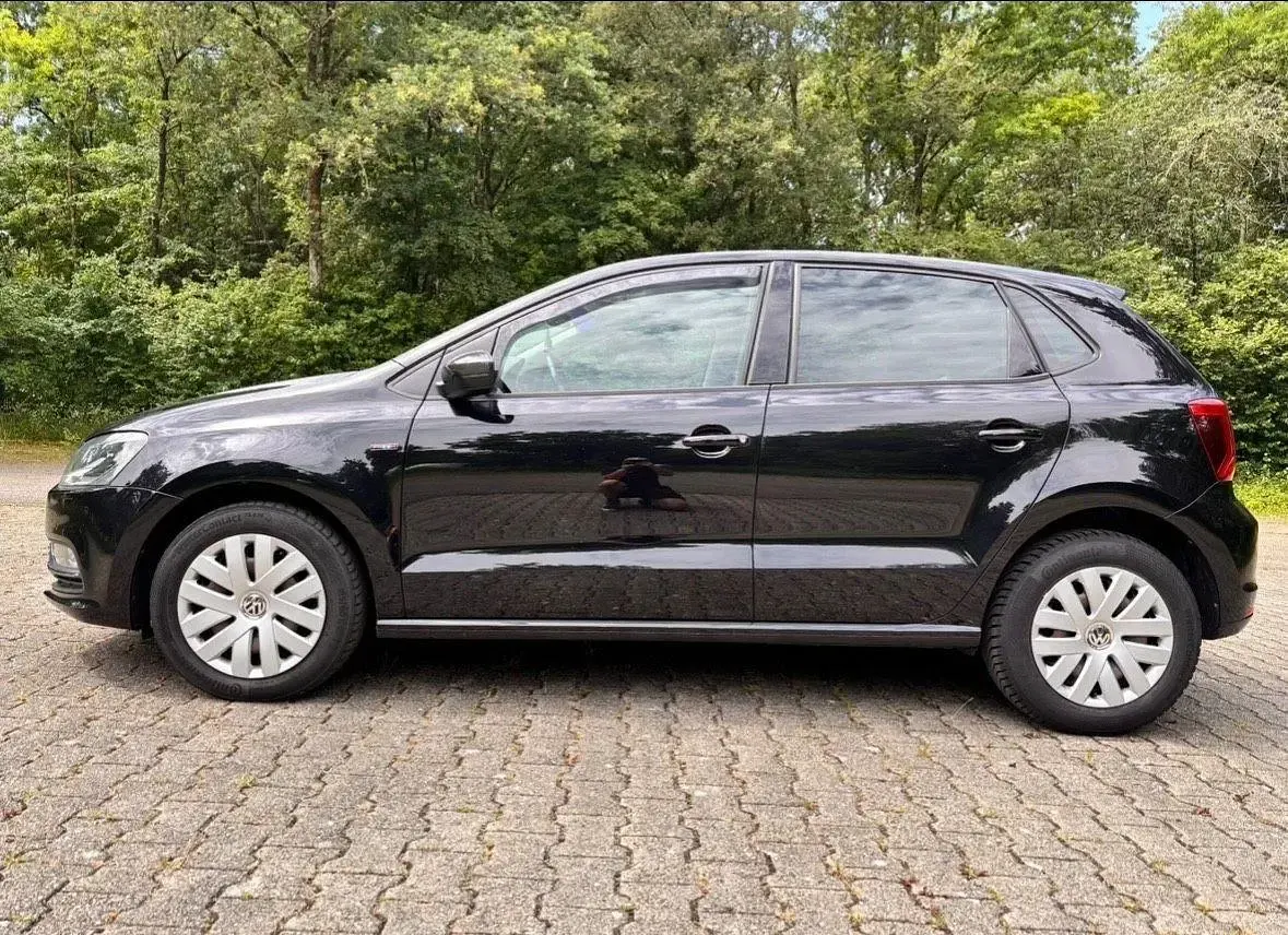 Gebraucht VW Polo 90 PS (66 kW) 2014 Schwarz Kleinwagen