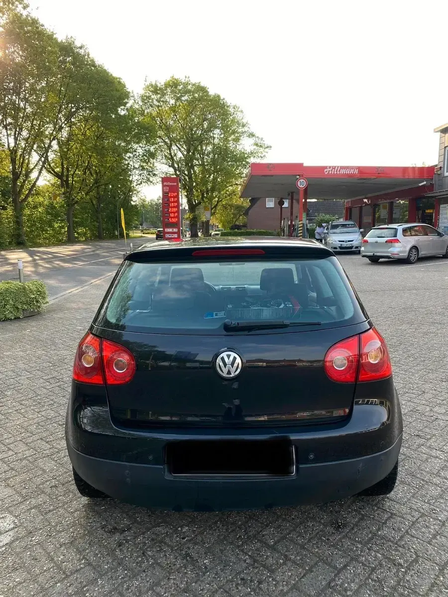 Gebraucht VW Golf V 2005 Schwarz Kleinwagen