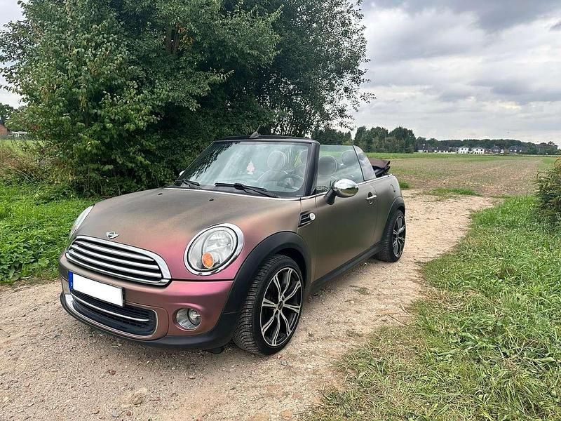 Grün Gebraucht 2011 Mini Cooper Cabriolet Cabrio | 6.800 € (Guter Preis) - Bild 1/4