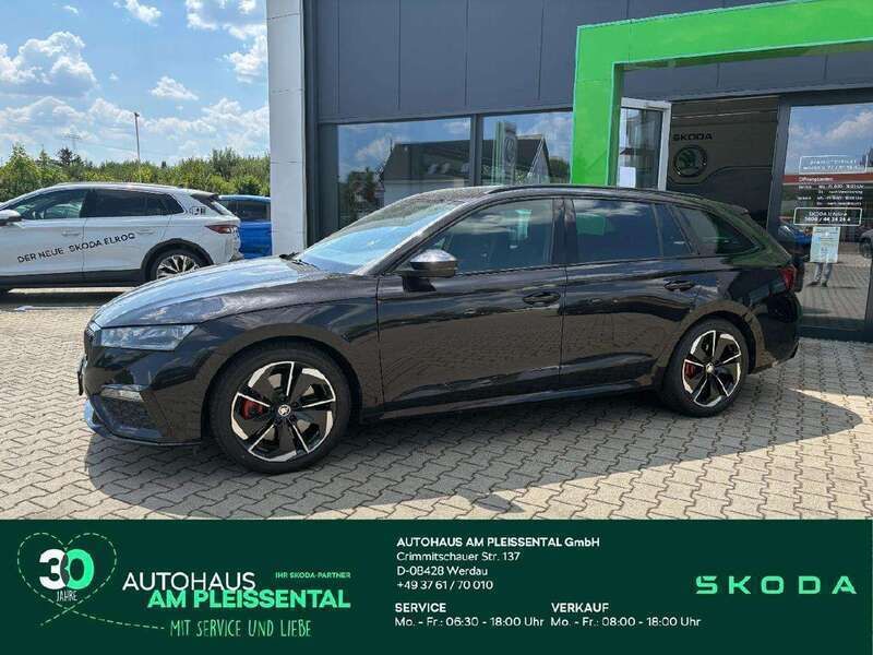 Schwarzmagic perleffekt Gebraucht 2021 Skoda Octavia RS Kombi | 27.880 € (Fairer Preis) - Bild 1/4