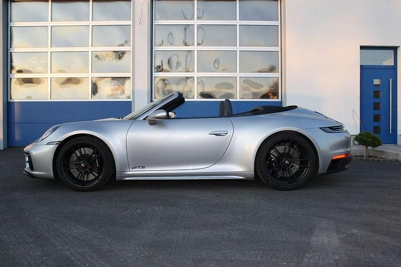 Gebraucht Porsche 911 480 PS (353 kW) 2024 Silber Cabrio
