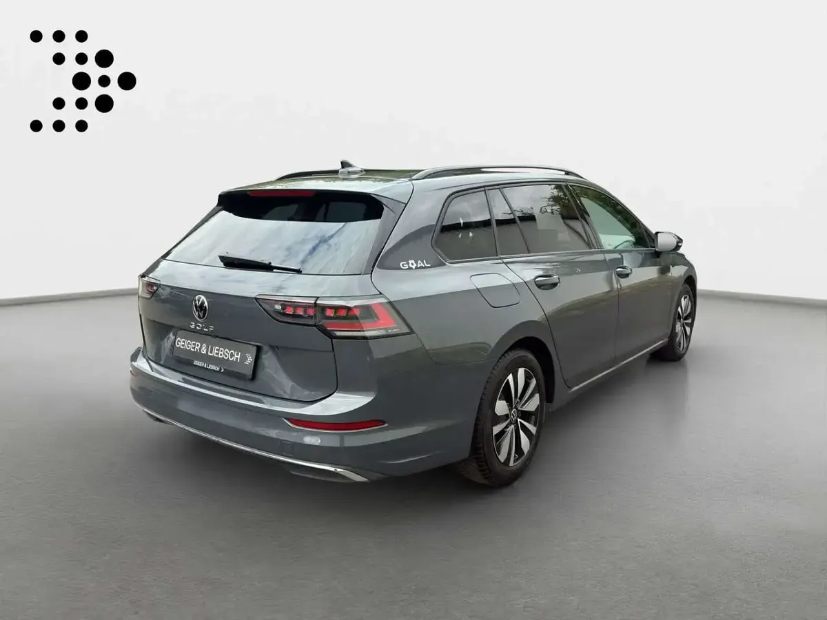 Gebraucht VW Golf VIII Goal 150 PS (110 kW) 2025 Delfingrau metallic Kombi