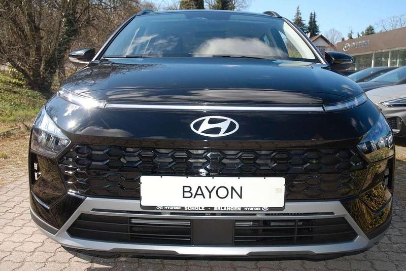 Gebraucht Hyundai Bayon Trend 101 PS (74 kW) 2025 Schwarz SUV