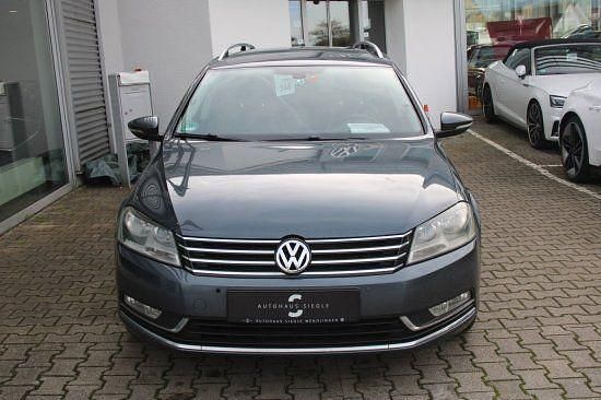 Gebraucht VW Passat Comfortline 140 PS (102 kW) 2012 Grau Kombi
