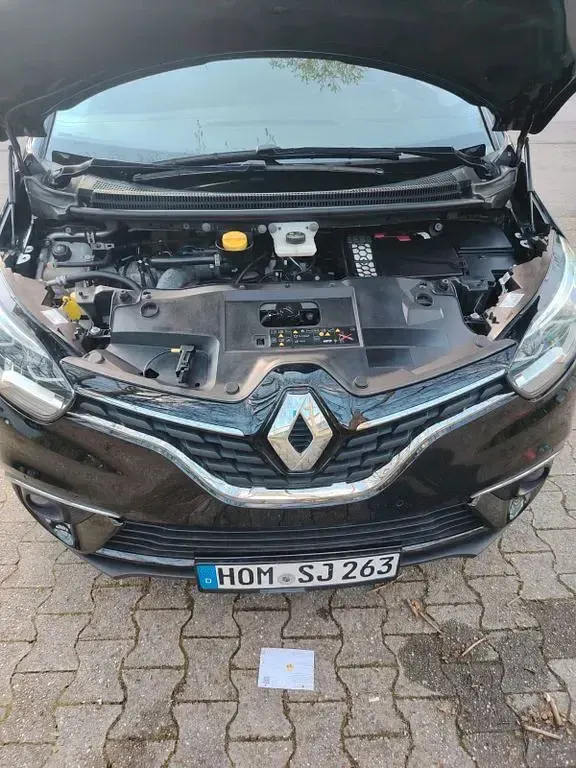 Gebraucht Renault Scénic IV Bose Edition 132 PS (97 kW) 2017 Schwarz Van / Kleinbus