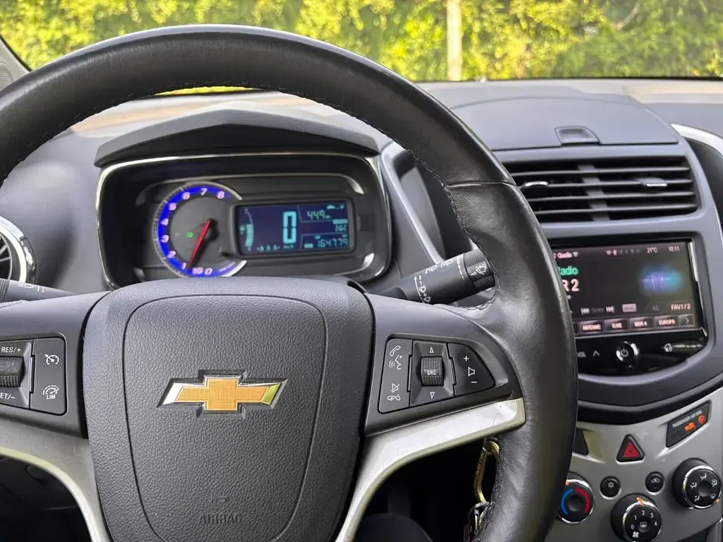 Gebraucht Chevrolet Trax 116 PS (85 kW) 2014 Weiß SUV