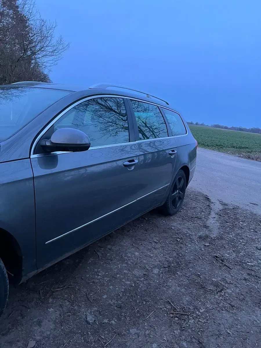 Gebraucht VW Passat 140 PS (102 kW) 2007 Grau Kombi