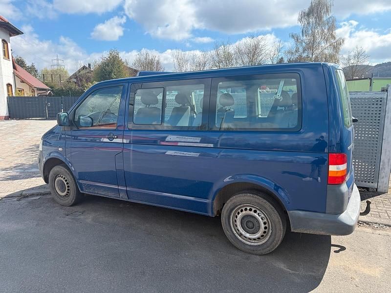 Gebraucht VW T5 131 PS (96 kW) 2008 Blau Van