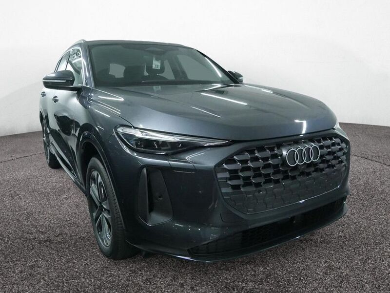 Neu Audi Q5 Performance 204 PS (150 kW) 2025 Grau SUV