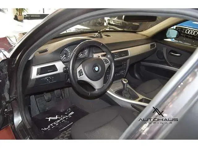 Usata BMW 320 Advantage 150 CV (110 kW) 2006 Grigio Station wagon