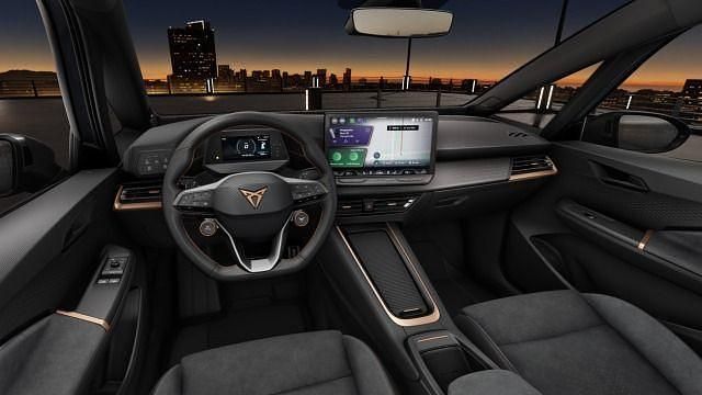 Neu Cupra Born 169 kW (231 PS) 2025 Silber Kleinwagen