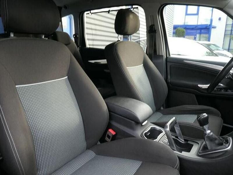 Gebraucht Ford S-MAX S 140 PS (102 kW) 2013 Grau Van / Kleinbus