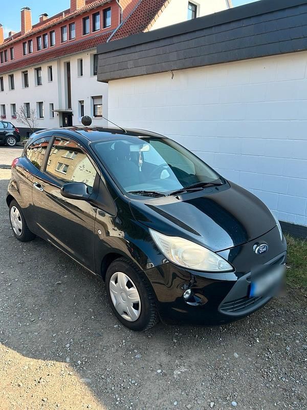Gebraucht Ford Ka Trend 69 PS (50 kW) 2009 Schwarz Kleinwagen