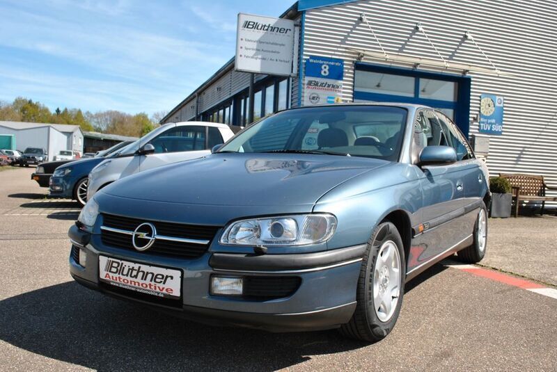 Blau Gebraucht 1998 Opel Omega Limousine | 3.990 € (Teuer) - Bild 1/4