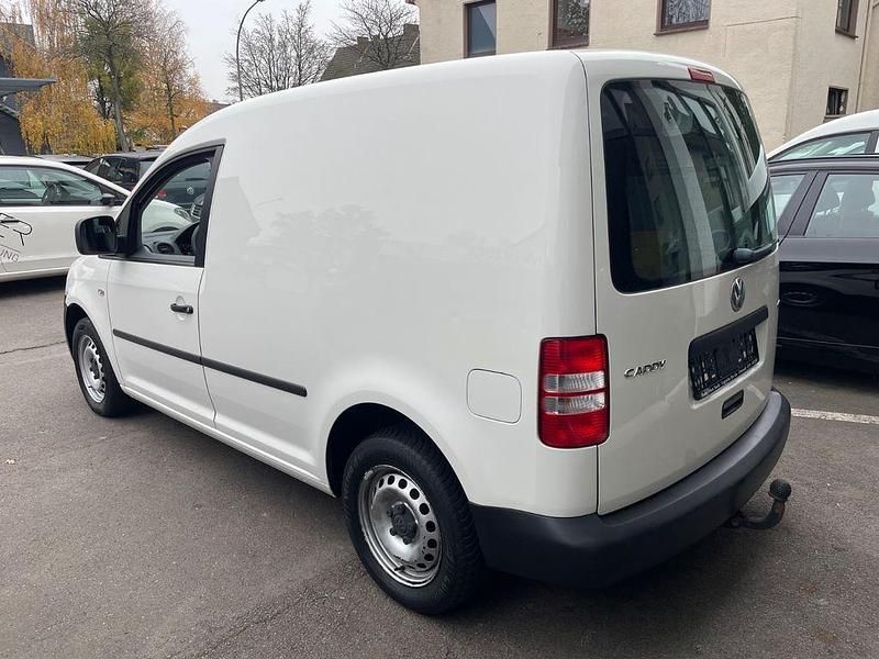 Second-hand VW Caddy 109 CP (80 kW) 2011 Alb Monovolum