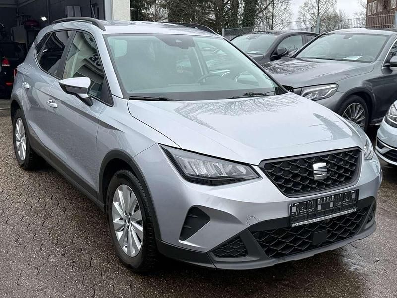 Gebraucht Seat Arona Style 95 PS (69 kW) 2023 Silber SUV