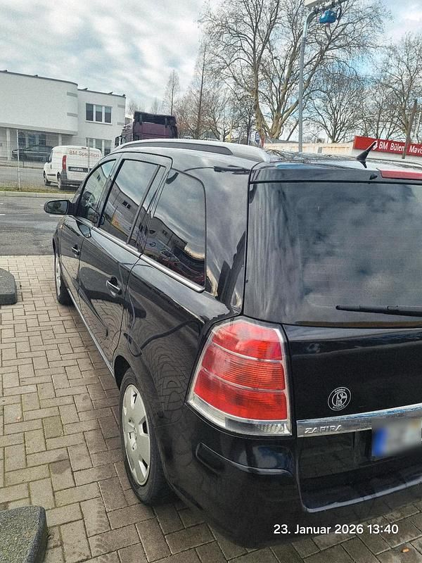 Gebraucht Opel Zafira 102 PS (75 kW) 2005 Schwarz Van / Kleinbus