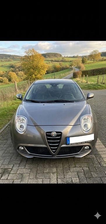 Gebraucht Alfa Romeo MiTo Super 95 PS (69 kW) 2012 Grau Kleinwagen