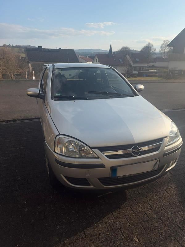 Gebraucht Opel Corsa 60 PS (44 kW) 2005 Grau Kleinwagen