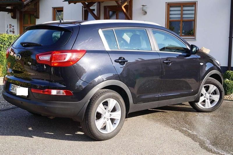 Gebraucht Kia Sportage Vision 135 PS (99 kW) 2012 Schwarz SUV