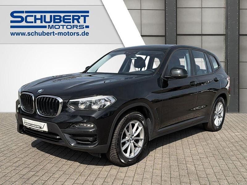 Second-hand BMW X3 Advantage 190 CP (139 kW) 2021 Negru SUV