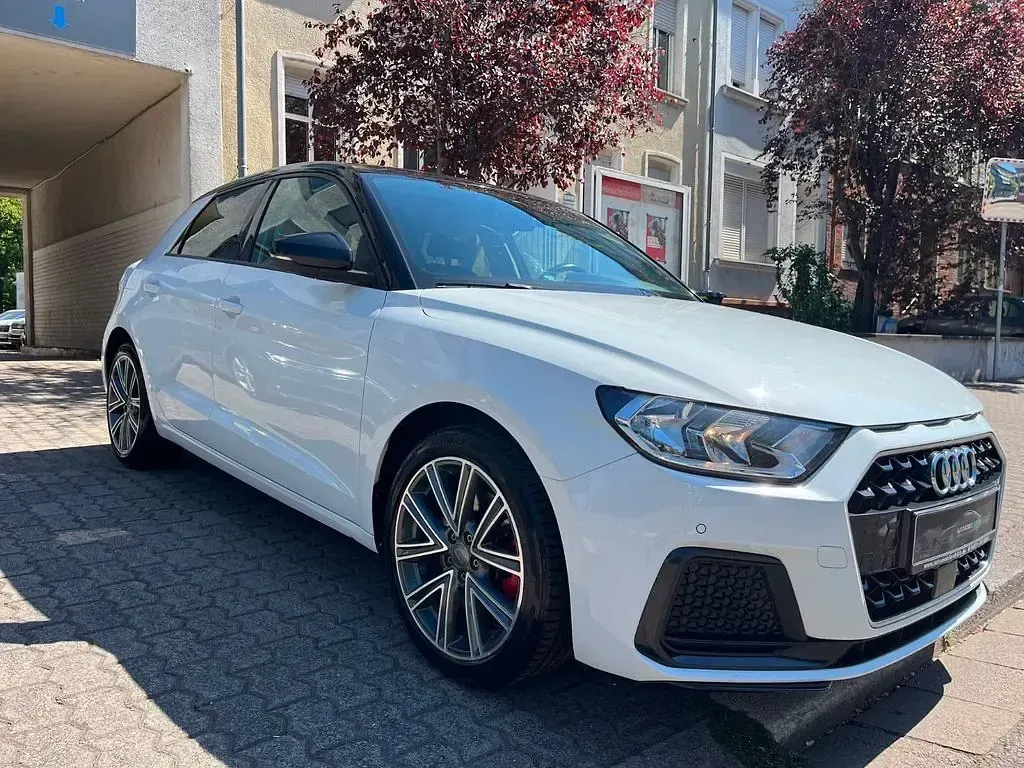 Gebraucht Audi A1 Sportback Advanced 116 PS (85 kW) 2019 Weiß Kleinwagen