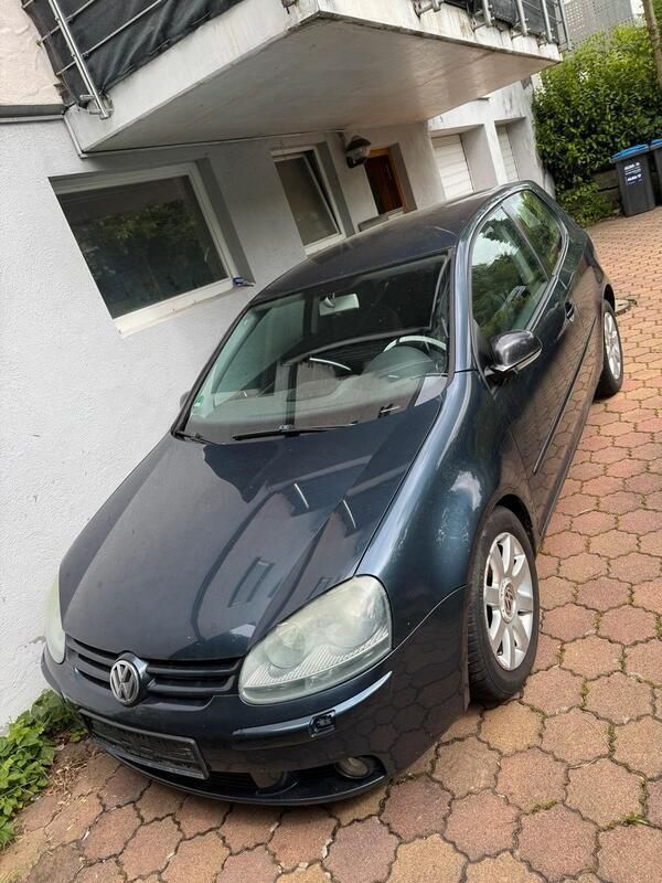 Schwarz Gebraucht 2005 VW Golf V Limousine | 800 € (Superpreis) - Bild 1/4