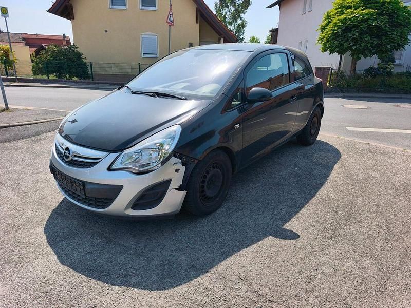 Schwarz Gebraucht 2009 Opel Corsa Color Edition Limousine | 690 € (Superpreis) - Bild 1/4