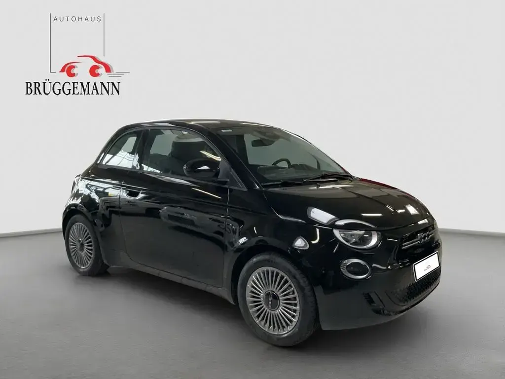 Neu Fiat 500e Icon 86 kW (118 PS) 2026 Schwarz Kleinwagen