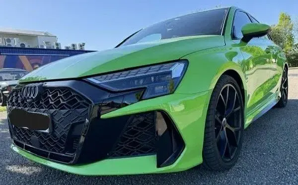 Gebraucht Audi RS3 Sport 400 PS (294 kW) 2025 Grün Limousine