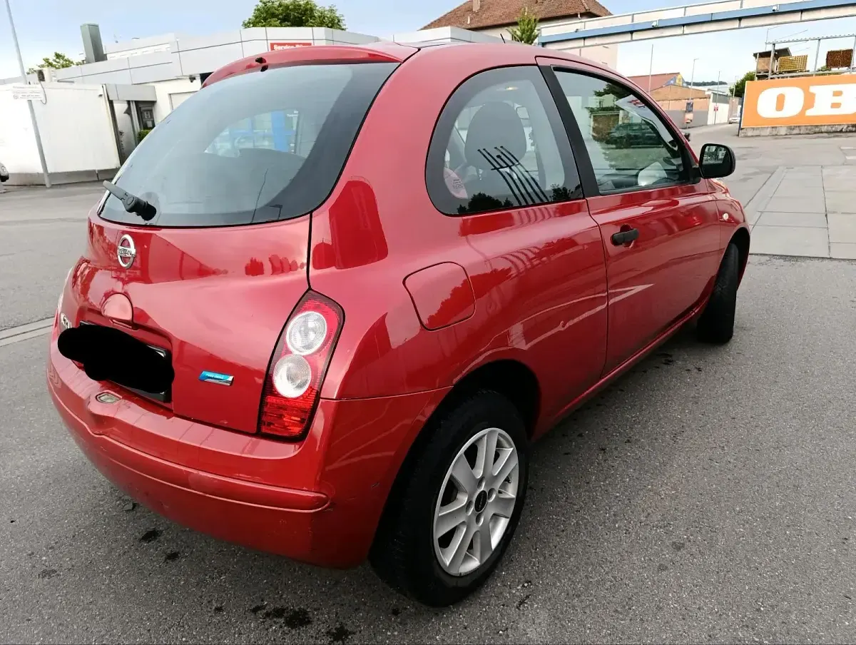 Gebraucht Nissan Micra 65 PS (47 kW) 2010 Rot Kleinwagen