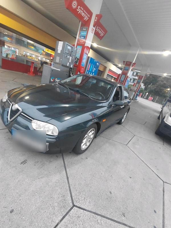 Grün Gebraucht 1999 Alfa Romeo 156 Limousine | 1.000 € - Bild 1/4