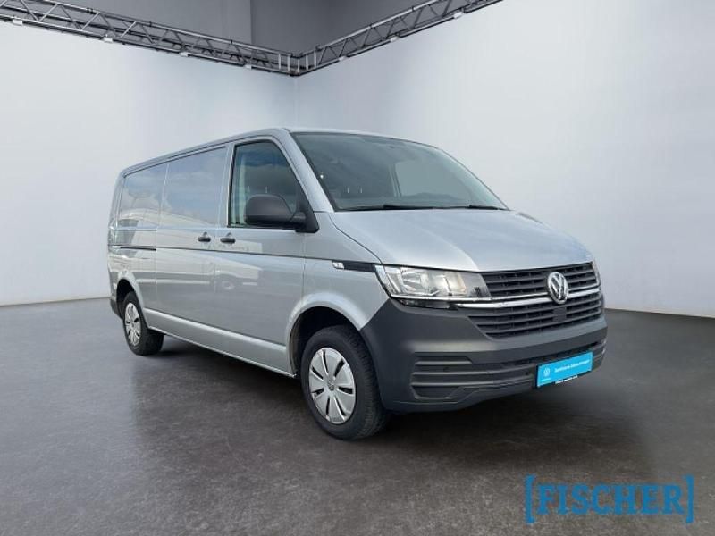 Gebraucht VW T6.1 150 PS (110 kW) 2024 Reflexsilber metallic (metallic) Van