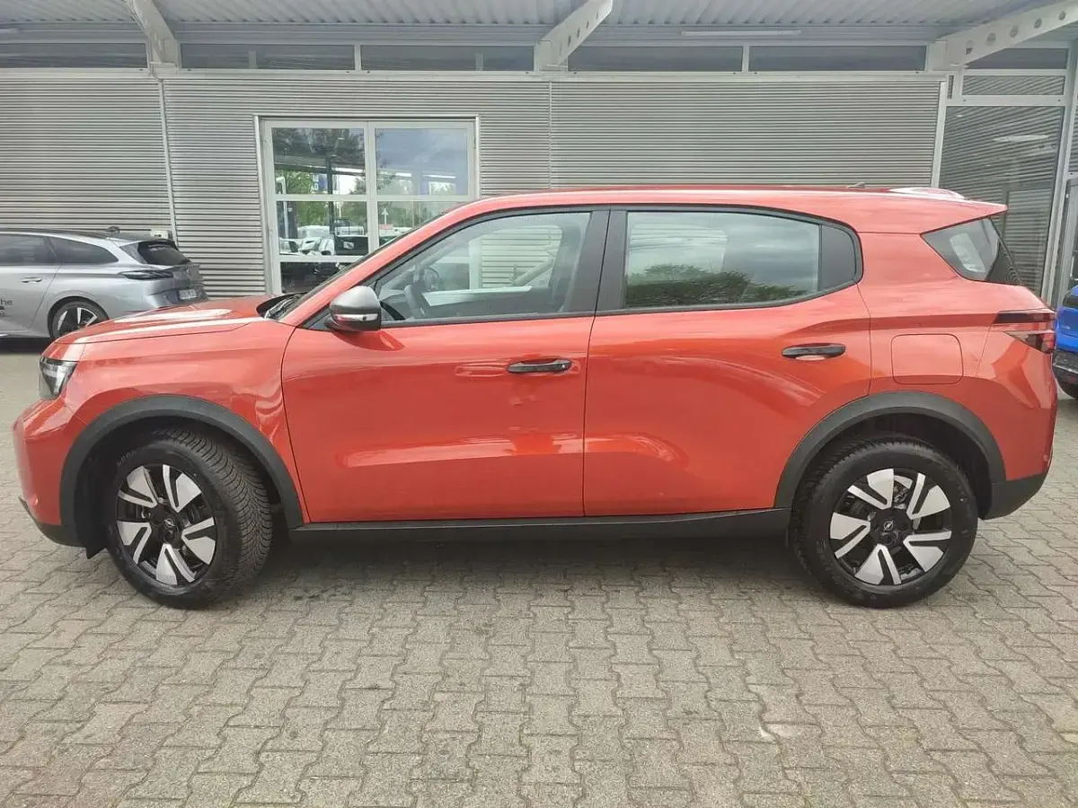 Neu Opel Frontera Edition 101 PS (74 kW) 2026 Lack graphit grau/typ aussenve SUV